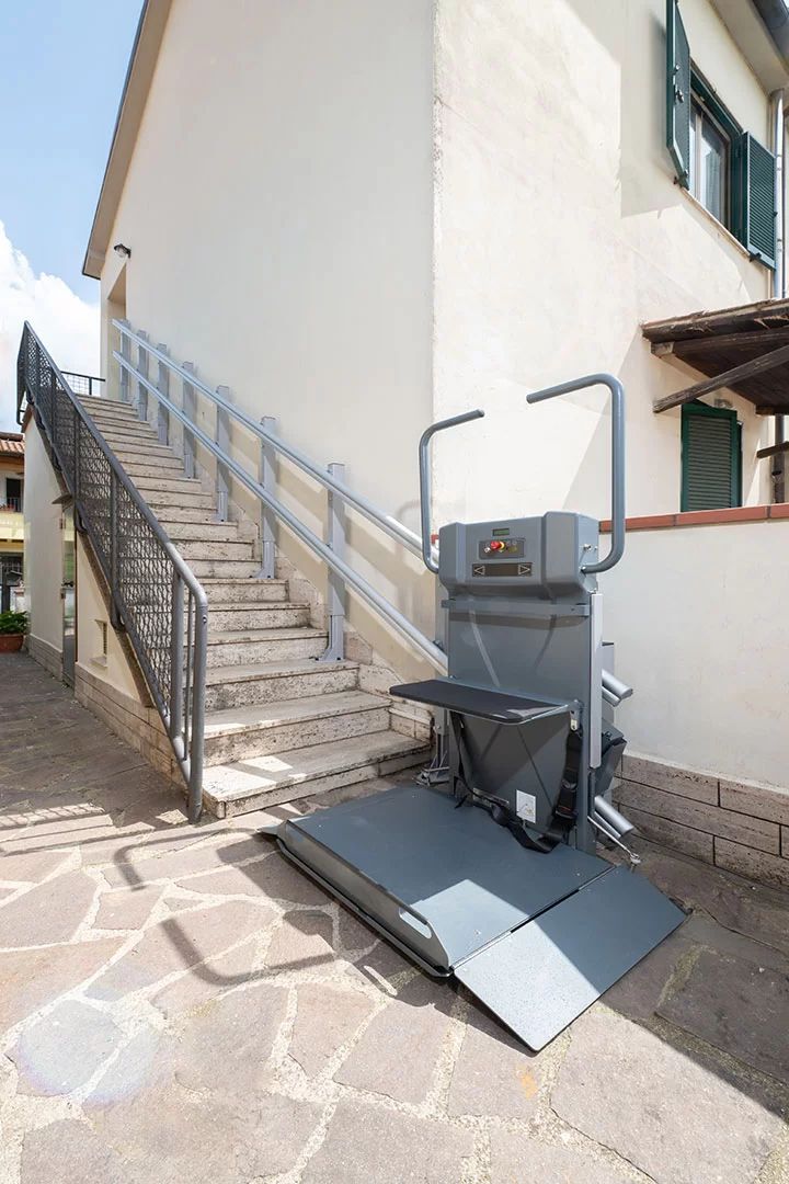 Montascale Pedane Poltroncine per Disabili a Narni
